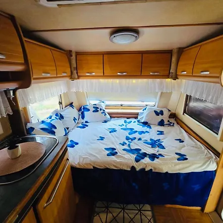 каравана Coco Bongo Kamp alanı *